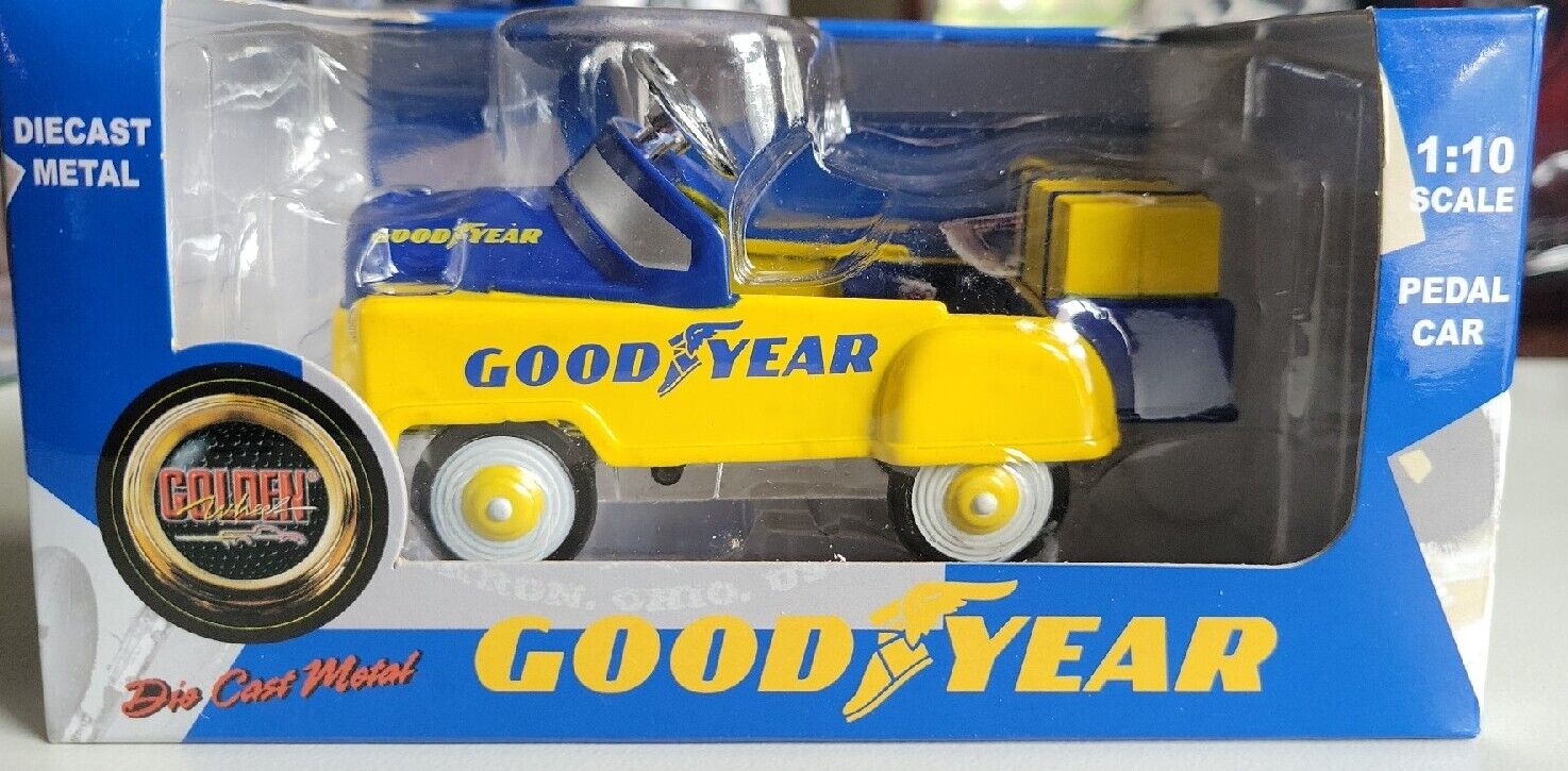 Good Year Pedal Car, 1:10 scale Diecast Metal Nib W/crate Load