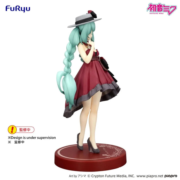 FuRyu Hatsune Miku Trio-Try-iT -  Hatsune Miku Outing Dress Red Ver. 19cm