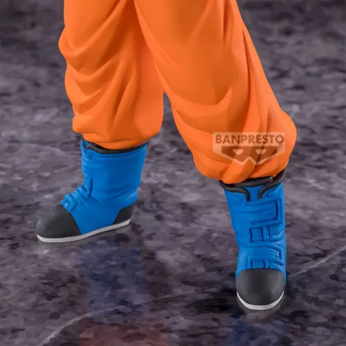 Dragon Ball Super Son Goku Blood of Saiyans figure 18cm