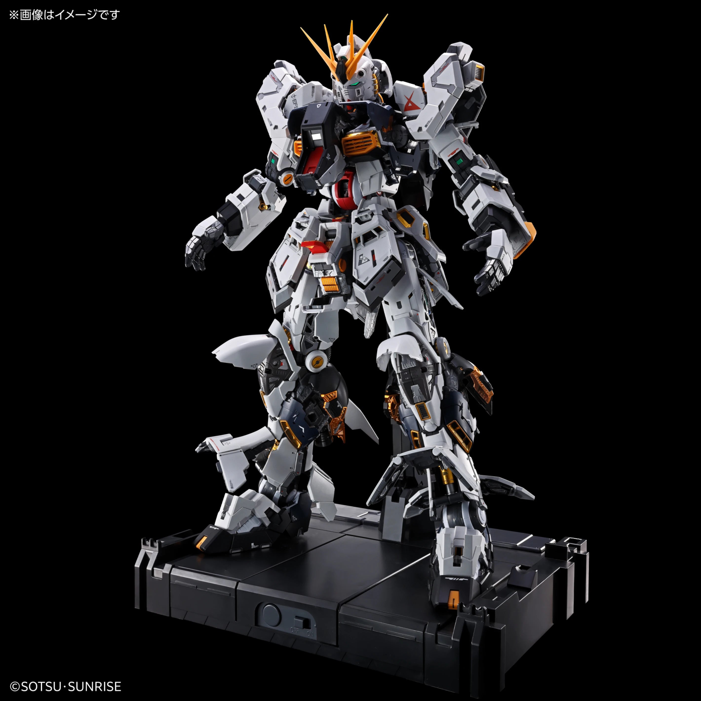 BANDAI PG UNLEASHED 1/60 νGUNDAM