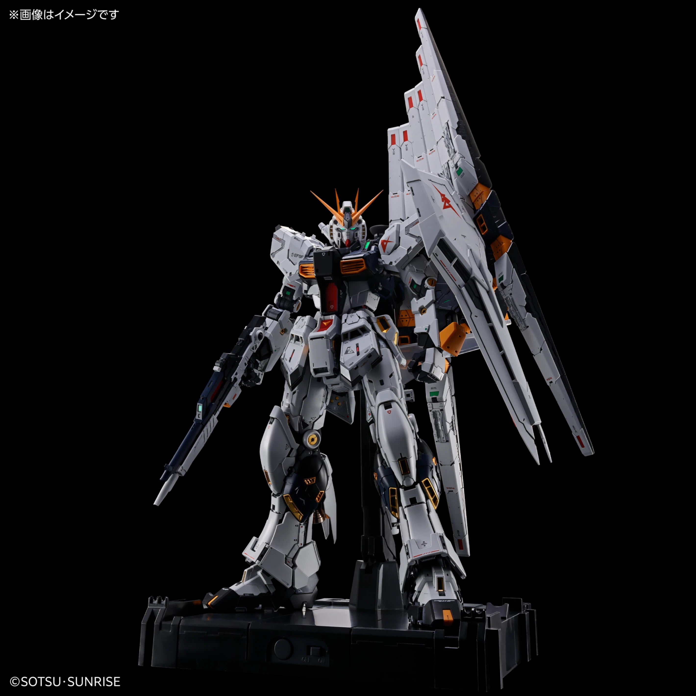 BANDAI PG UNLEASHED 1/60 νGUNDAM