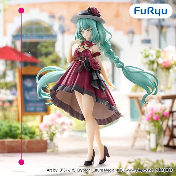 FuRyu Hatsune Miku Trio-Try-iT -  Hatsune Miku Outing Dress Red Ver. 19cm