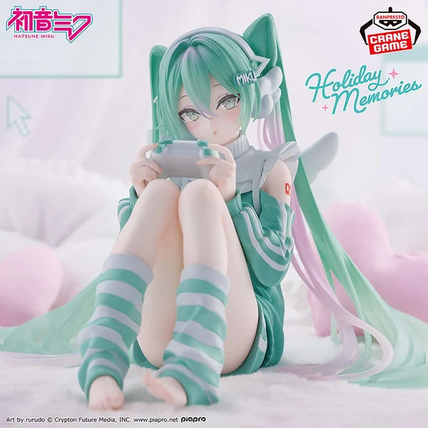 Banpresto Hatsune Miku Holiday Memories Figure - Hatsune Miku Game Ver. 13cm