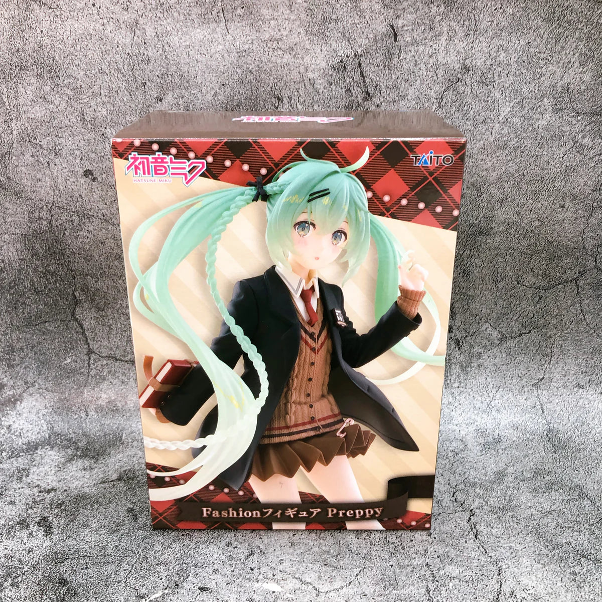 Hatsune Miku PVC Statue Hatsune Miku Fashion Preppy Ver. 18 cm