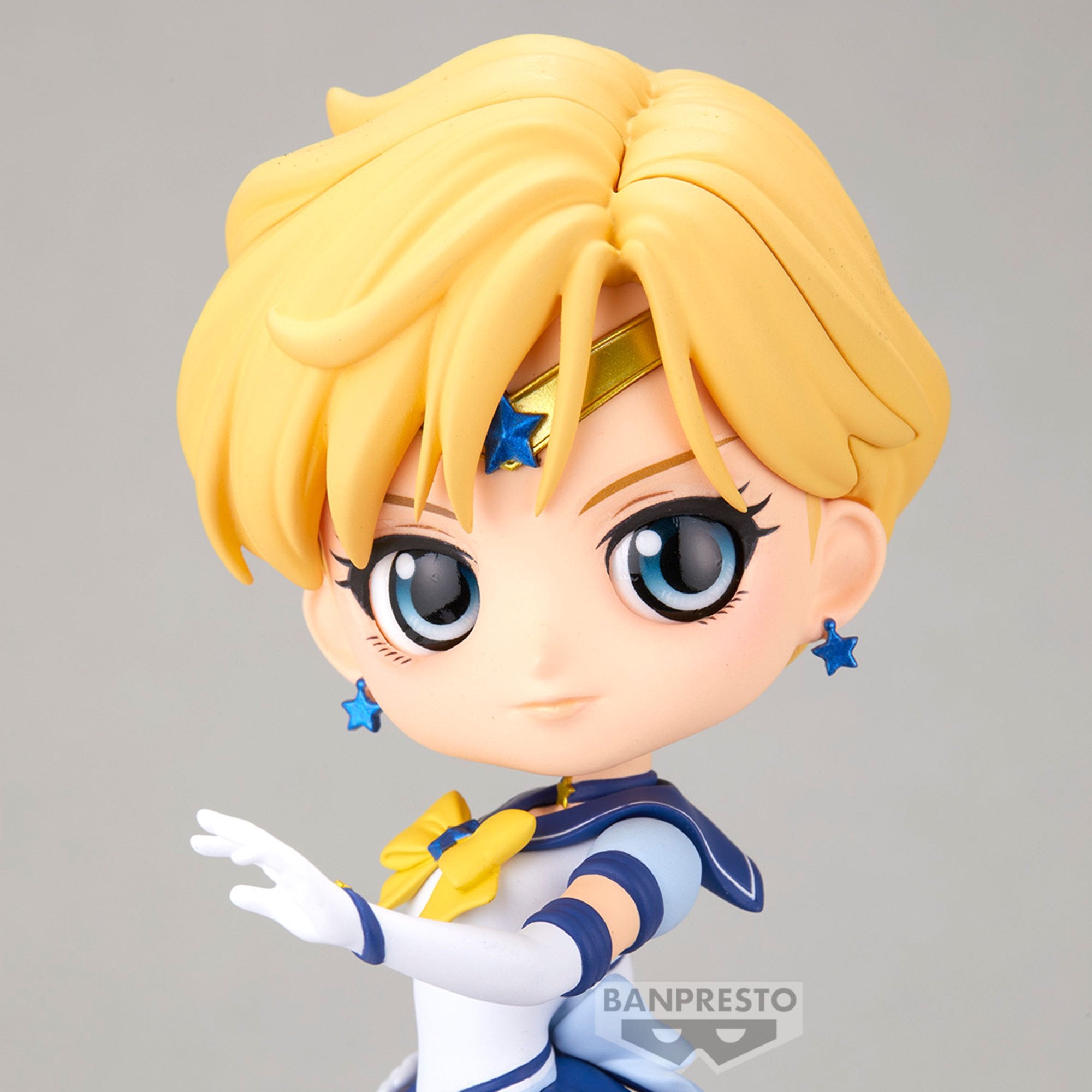 Banpresto Q posket Cranenking Figure - Eternal Sailor Uranus (Ver.A) "Pretty Guardian Sailor Moon Cosmos The Movie"