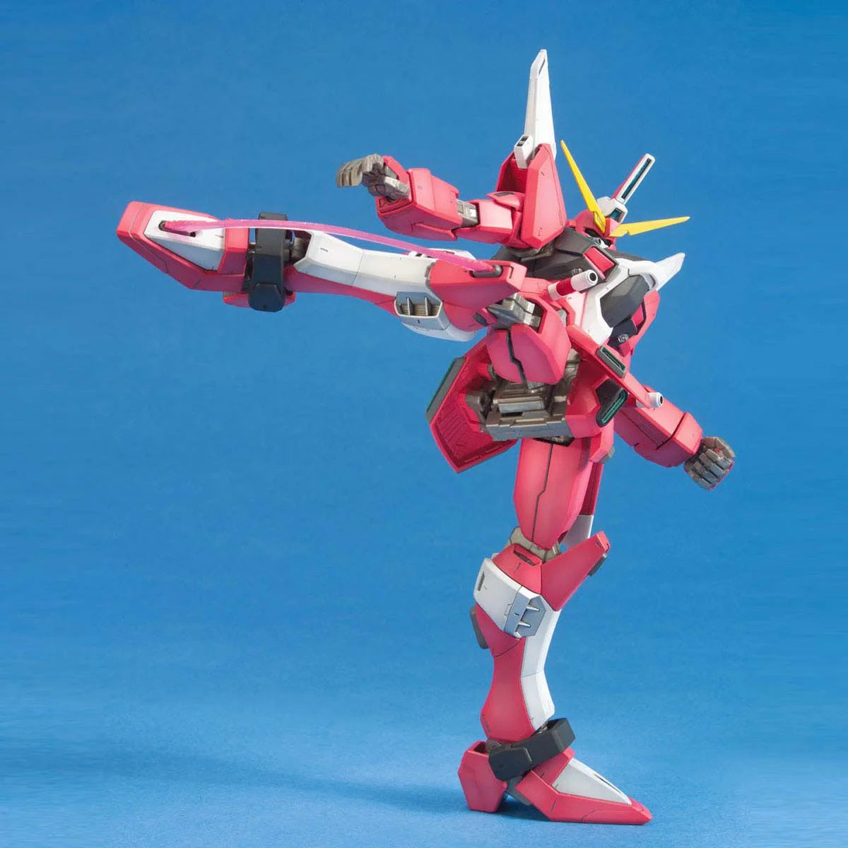 MG 1/100 INFINITE JUSTICE GUNDAM