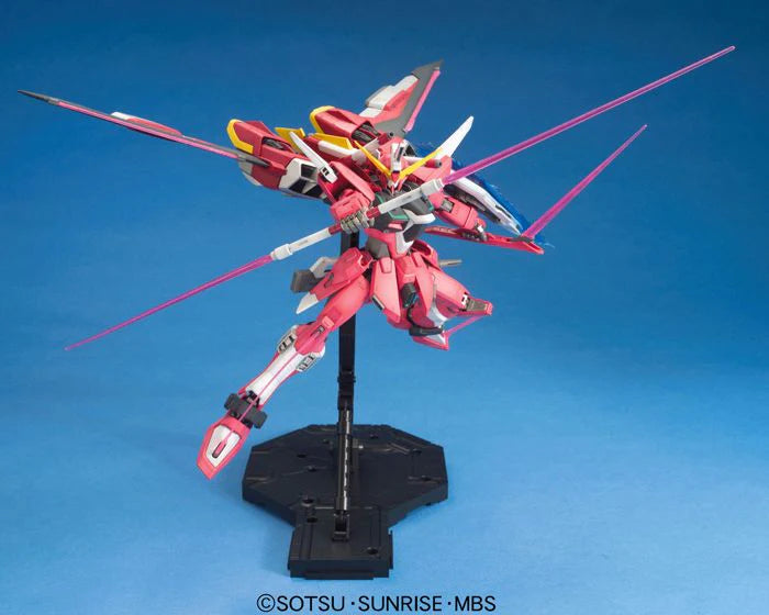 MG 1/100 INFINITE JUSTICE GUNDAM