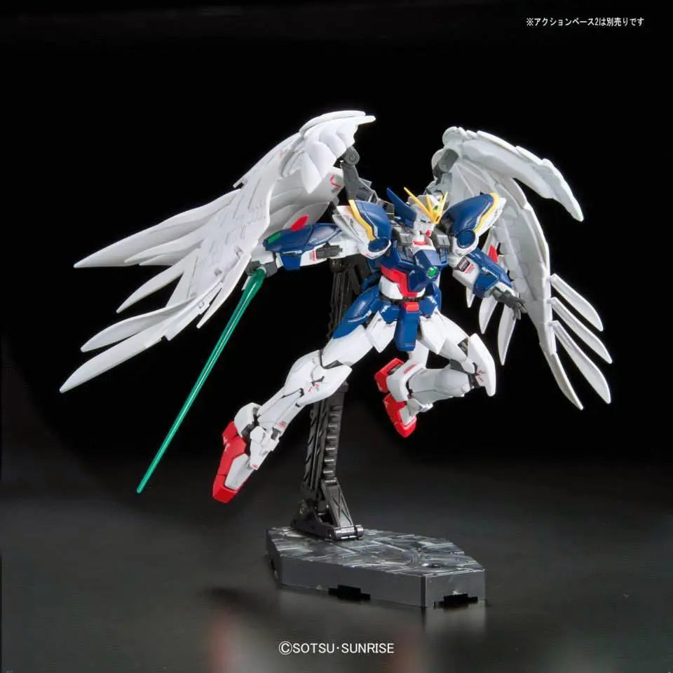 Bandai RG-17 Gundam Wing Gundam Zero EW 1/144