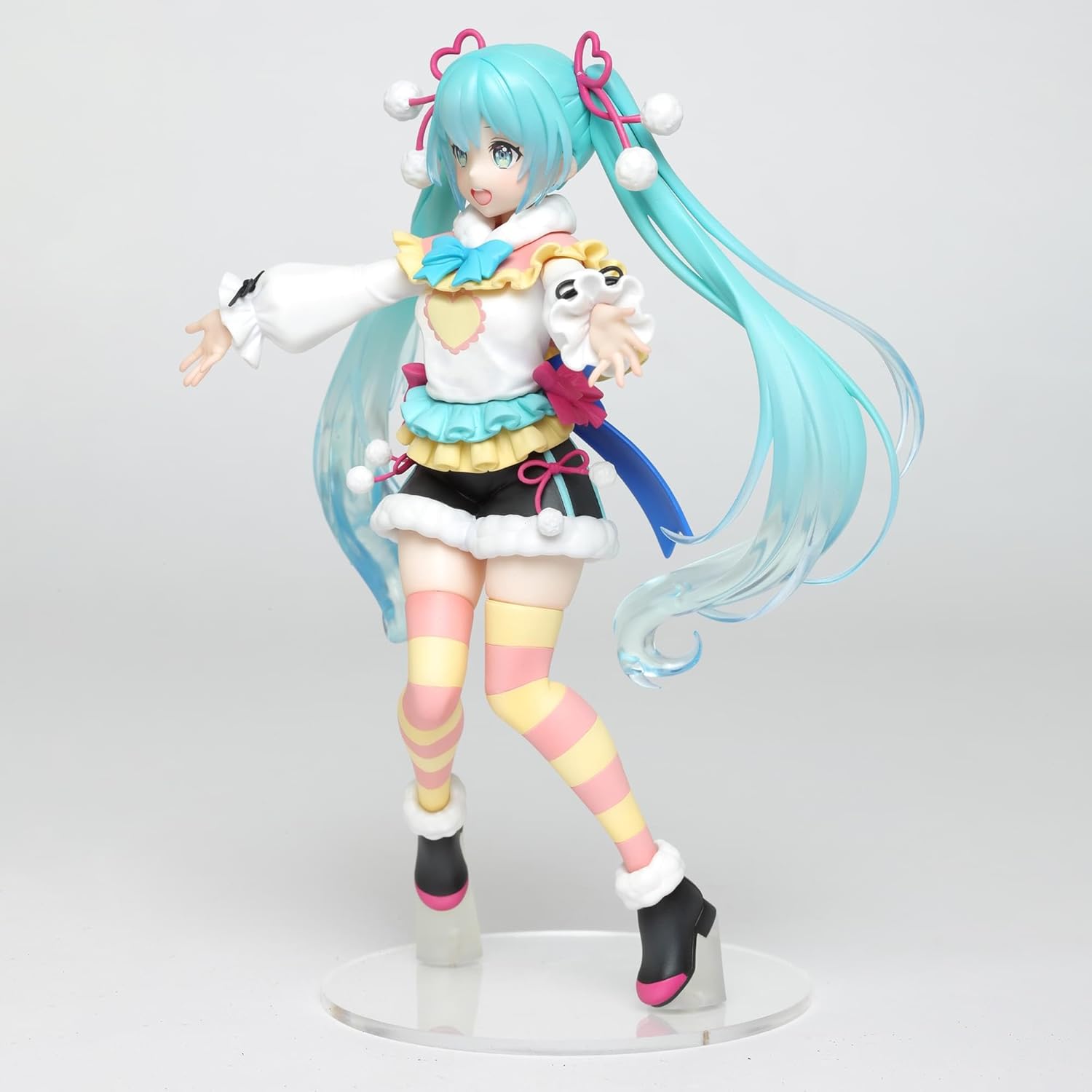 Taito Hatsune Miku Winter Image Ver. Figure 18cm
