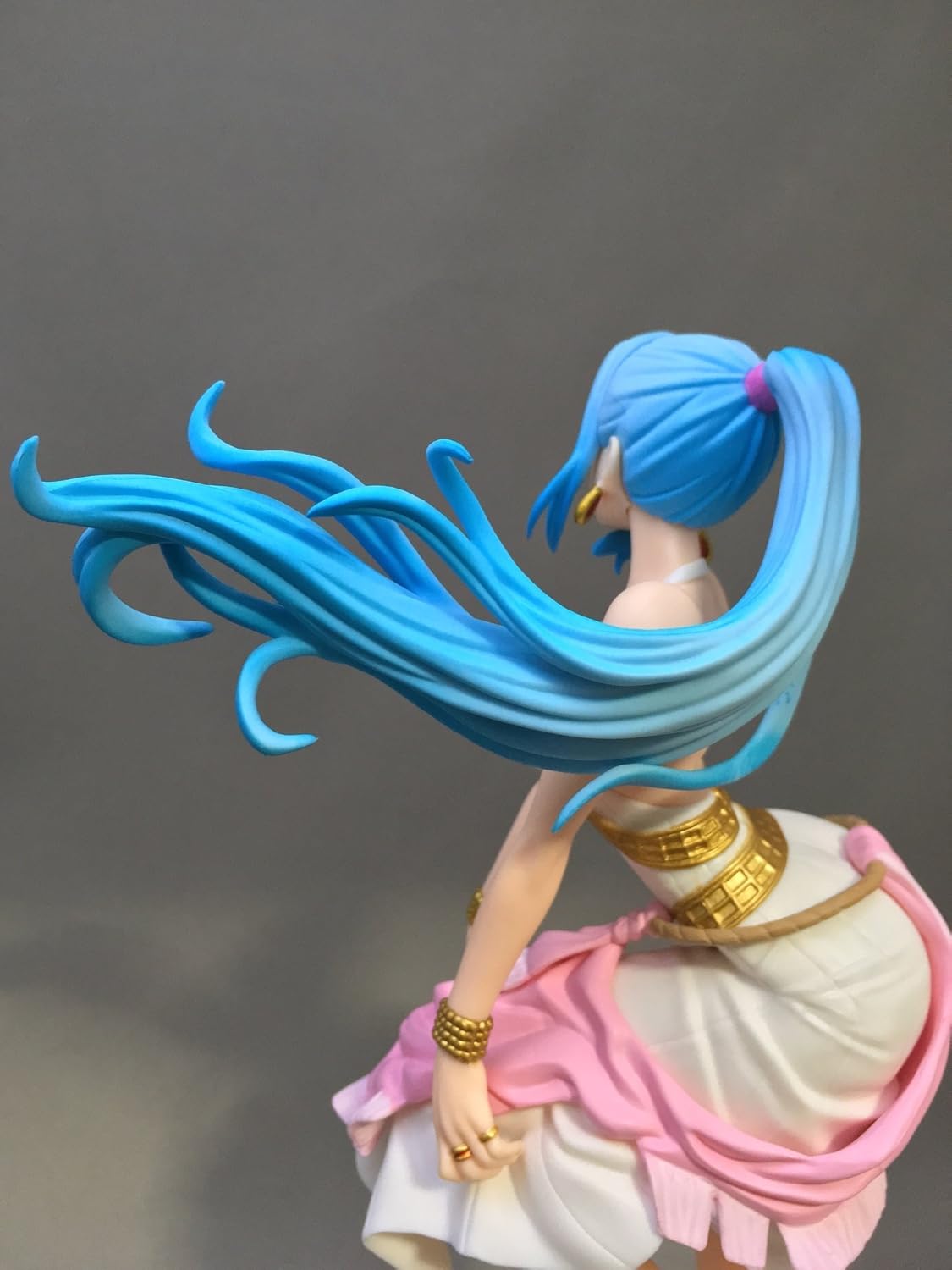 BANPRESTO ONE PIECE GLITTER & GLAMOURS Nefertari Vivi Figure Ver.A 23cm