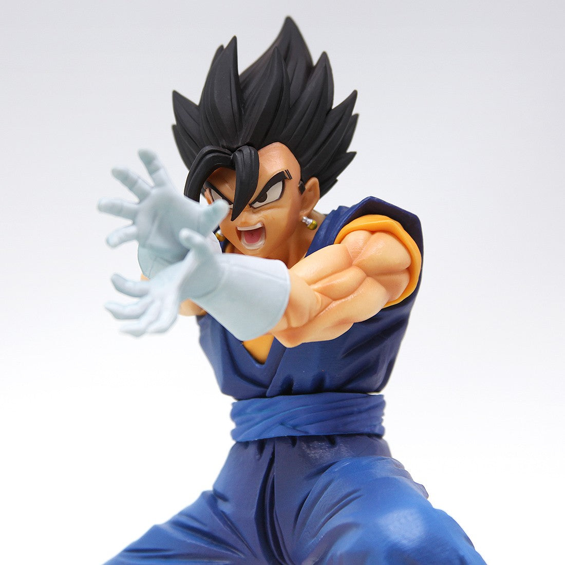 Dragon Ball Super Figure Vegito (black) Final KAMEHAMEHA Ver. 6

