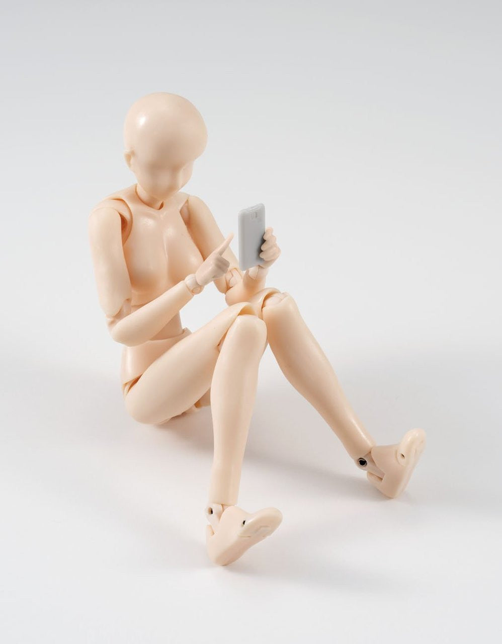 Bandai S.H. Figuarts Body-chan DX Set (Pale Orange Color Version)