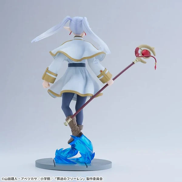 Sega Frieren : Beyond Journey's End Fuwapuchi - M Plush Frieren 19cm
