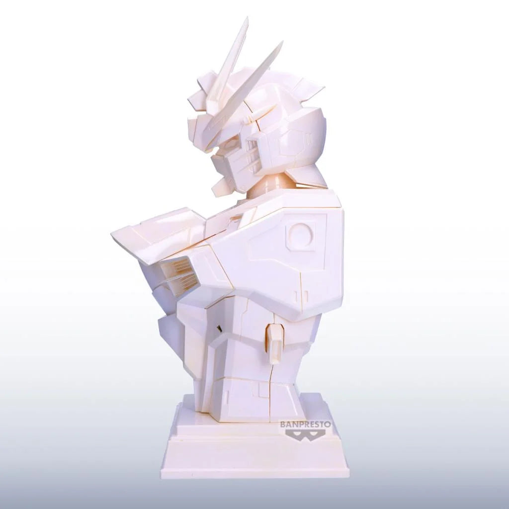 Banpresto GUNDAM - Rising Freedom Gundam - Figure G-Ceramical 23cm