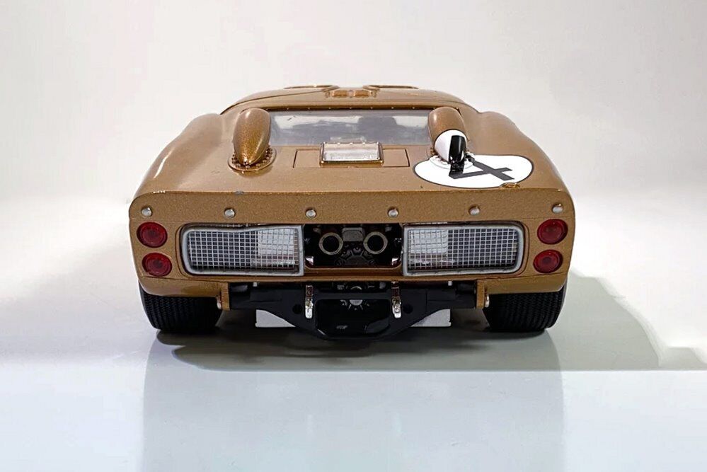 gold ford gt40 mk2 diecast